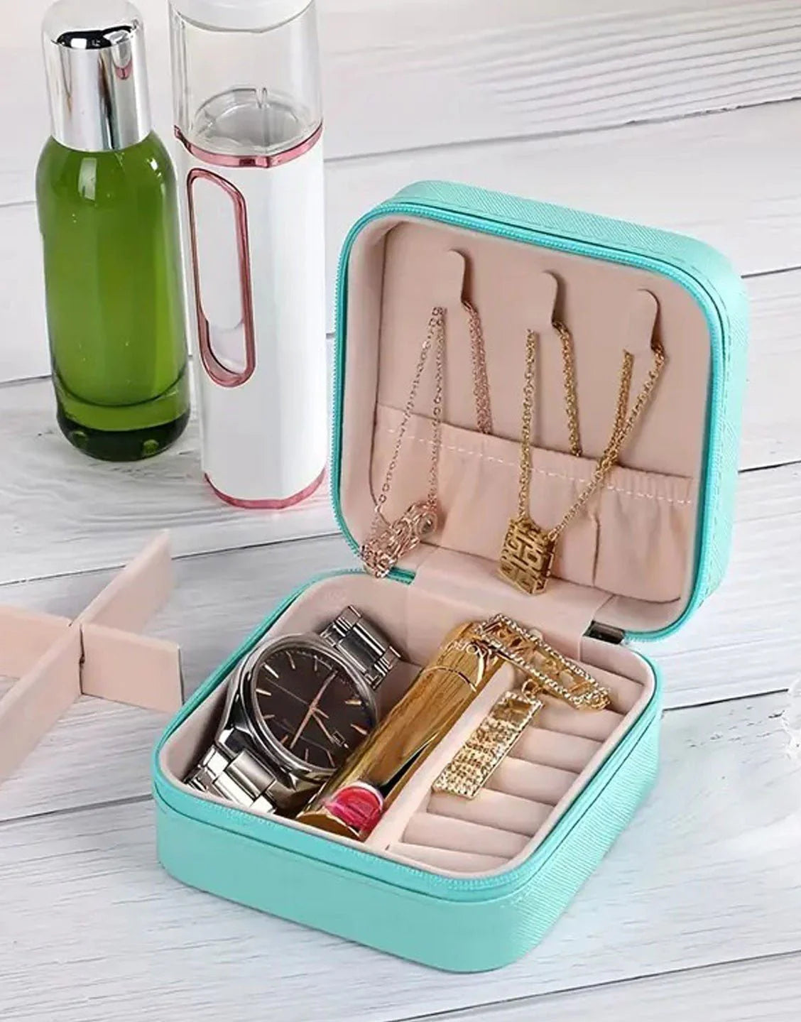 Compact Travel Jewelry Box – Portable Organizer for Rings, Earrings & Necklaces